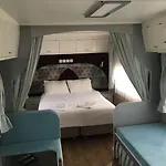 Cunda Fora Glamping Hotel *